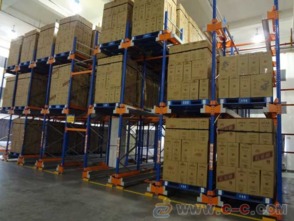 陜西大倉(cāng)貨架廠 專業(yè)批發(fā)穿梭式與重型倉(cāng)儲(chǔ)貨架，助力西安及陜西貨物進(jìn)出口高效流轉(zhuǎn)