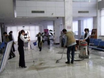 成都保潔專家 專業(yè)空調(diào)清洗、油煙機清洗與全方位保潔服務